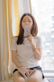 圆月弯刀